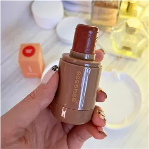 رژگونه استیکی اسنس