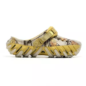 کراکس اکو کلاگ طرح جنگلی خردلی مردانهCrocs Echo Clog