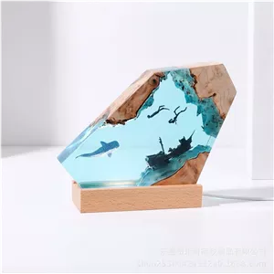 چراغ رزینی غواص