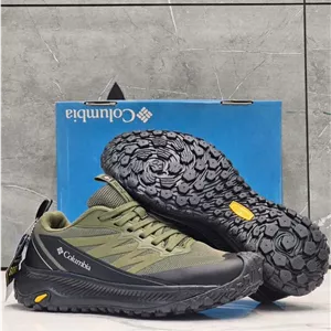 کتونی کلمبیا گورتکس ضد آب  سایز بندی ۴۰ تا ۴۵