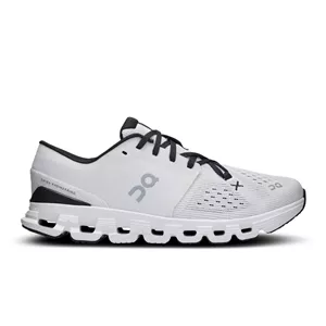 کتونی آن مدل کلود ایکس 4 ( سفید | مشکی )- (On Cloud x4 (Ivory | Black