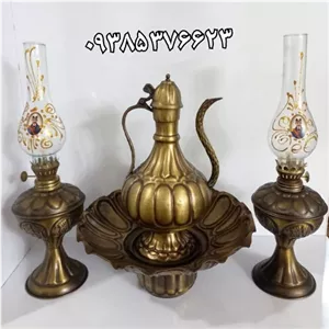 افتابه لگن خط دار برنجی و چراغ خانمان مدل 341784