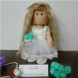 عروس خانوم عروسک روسی، سر چرخشی دستها و پاها متحرک، موها قابل حرارت، لباس قابل تعویض خانمان مدل 372163