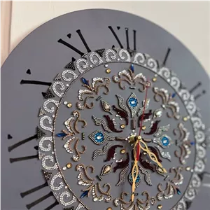 ساعت دیواری نگین جواهر خانمان مدل 345850