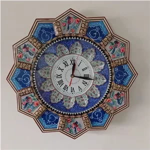 ساعت دیواری خاتم کاری شده با صفحه مینا کاری اندازه 42 سانتی متری خانمان مدل 348352 