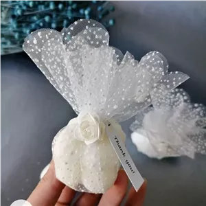 گیفت عروسی و تولد با تور و شمع به رنگ دلخواه خانمان مدل 333631