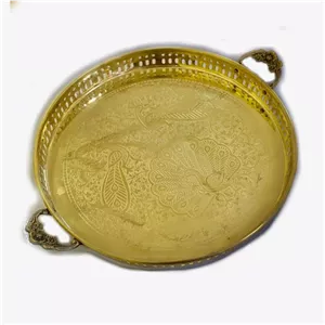 سینی دایره دسته دار لبه دار طرح طاووس برنجی خانمان مدل 339601