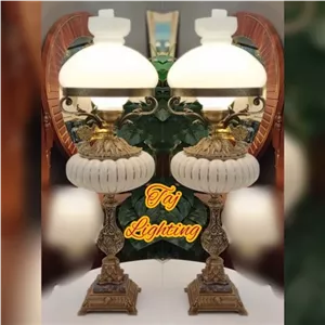 آباژور چراغ شمعدان رومیزی فاخر مدل سایا خانمان مدل 327662