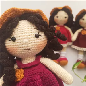 عروسک بافتنی دختر مدل سارا..قد 30سانت خانمان مدل 372034