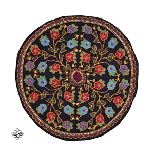 رومیزی گرد پته دوزی طرح یاسمن سرمه ای آستردوزی شده خانمان مدل 360117 