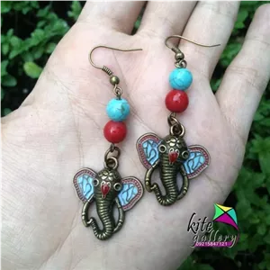 گوشواره دخترانه میناکاری تبتی مدل بوهو خانمان مدل 339605