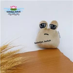 عروسک پو غمگین . عروسک آویز پولیشی طرح پو افسرده خانمان مدل 371460