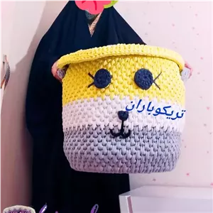 سبد اسباب بازی یا سبد لباس تریکویی دستبافت سبد لاندری تریکک خانمان مدل 350006