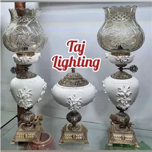 آباژور چراغ رومیزی همراه اپ رومیزی طرح گل برجسته مدل سیژف با لاله تراش خانمان مدل 324702