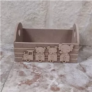 سبد چوبی دسته قلبی خام و بدون رنگ مناسب اتاق کودک و سیسمونی خانمان مدل 366178