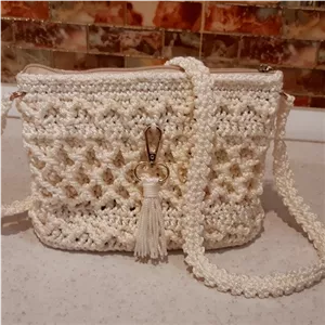 کیف مکرومه -کیف دستبافت-کیف زنانه-کیف دخترانه-طرح وسط لوزی-کد101 خانمان مدل 363439