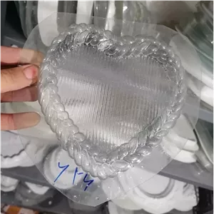 قالب طلقی سینی پذیرایی سفید یا شفاف قلبی 626 خانمان مدل 356529