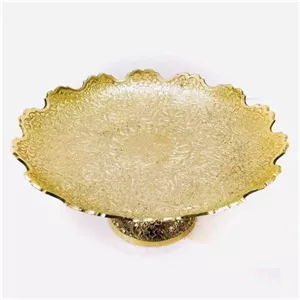 شیرینی خوری برنجی هندی قطر 28سانت شیرینی خوری برنز هندی مدل لبه قلعه باطرح طاووس مناسب استفاده قابل شستشو بدون تغییر رنگ خانمان مدل 342332 