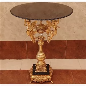 میز خاطره گل میز 4 فرشته برنز کنار سالنی ملکه برنزی پایه سنگی فورتیک آبکاری طلا خانمان مدل 317219