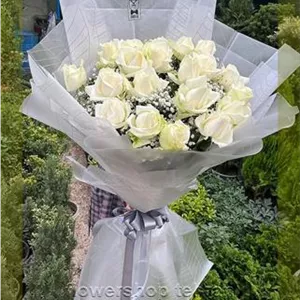 انواع گل شب بو با گل‌های تازه و دیزاین حرفه‌ای