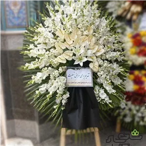 تاج گل همدردی گلایل لیلا