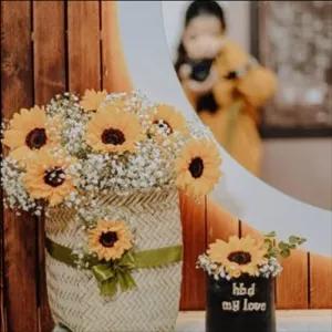 سبد گل و کیک به مناسبت رئیس شدن