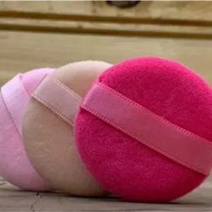 پد دوعددی پارچه ایی رنگی رنگی در هر بسته دو رنگ متفاوت