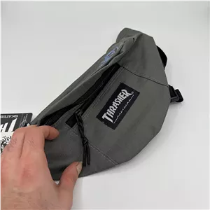 بادی بگ یا کیف ترشر Thrasher مدل کج استایل طوسی