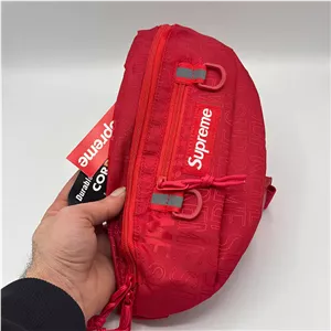 بادی بگ یا کیف سوپریم Supreme قرمز
