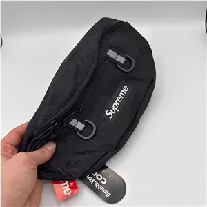 بادی بگ یا کیف سوپریم Supreme مشکی