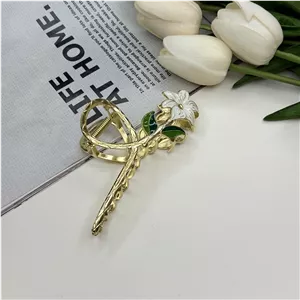 کلیپس فلزی طرح گل یاس سفید سایز بزرگ11cm
