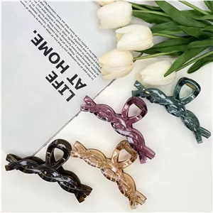 کلیپس شفاف شیشه ای براق طرح پاپیون پیچ سایز بزرگ11cm
