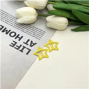 گیره مو جفتی تق تقی طرح ستاره رنگ زرد