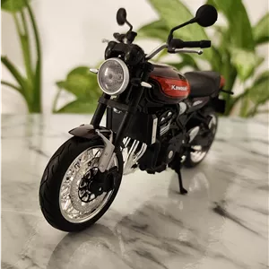 ماکت موتور کاوازاکی Z900 RS