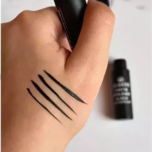 خط چشم مویی مشکی مات ضد آب ۱۰ میل
