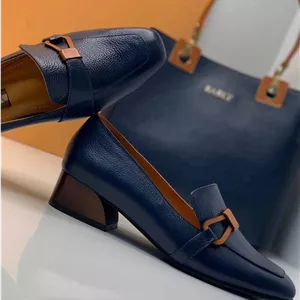 کالج زنانه ادل Adele | رویه چرم فلوتر، زیره دافوس | رنگ سرمه‌ای شیک کد ۶۲۵۷