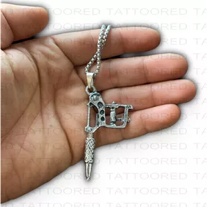 زنجیر آویز تاتو