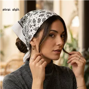 دستمال سر بزرگسال نخی طرح چاپی بته جقه کوچک سفید
