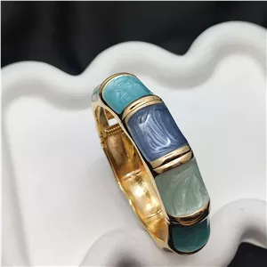 بنگل میناکاری زنانه رنگ آبی سرمه ای کد 10339 