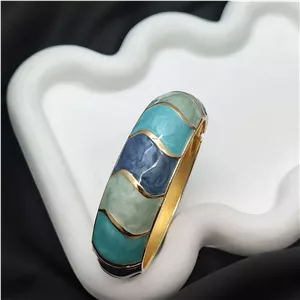 بنگل میناکاری زنانه رنگ آبی سرمه ای کد 10340 