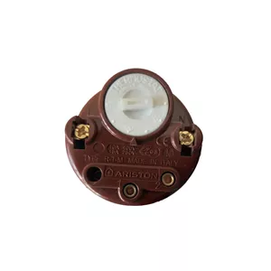 المنت آبگرمکن برقی آریستون کد 2593