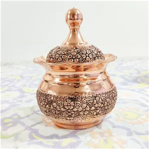 قندان مسی قلم کاری طرح گلبرگ گنبدی رنگ ثابت 