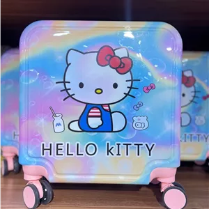 چمدان کودک طرح هلوو کیتی 4