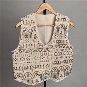جلیقه زنانه مدل کتان سوزندوزی هندی کد AK1617