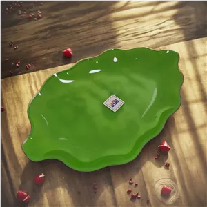 برگ رنگ سبز (Green Leaf)