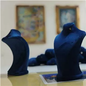 (فروش تعداد) مانکن v شکل سایز 2 - بسته 50 تایی | جواهر باکس