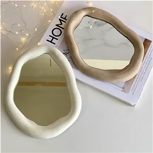 آینه دفرمه