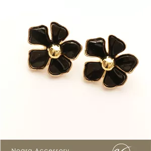 گوشواره مشکی و طلایی 5 برگ