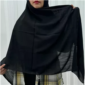روسری نخی اسلپ کد 755 سایز 138×138 سانتیمتر بدون پرز و گلوله