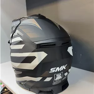 کلاه کراسی SMK سفید و طوسی مدل Allterra-S01
